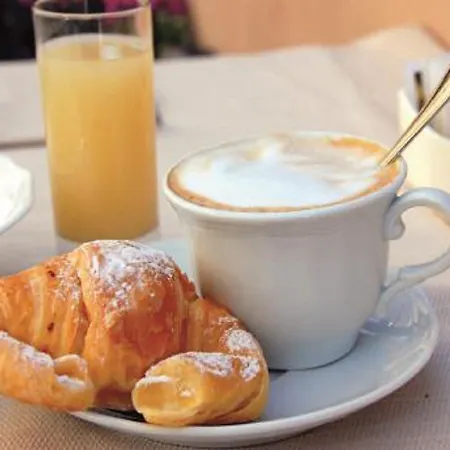 Ξενοδοχείο με διαμερίσματα Trevi Ρώμη