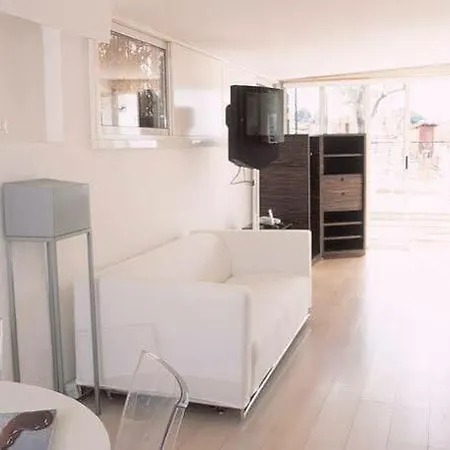 Lägenhetshotell Trevi Rom