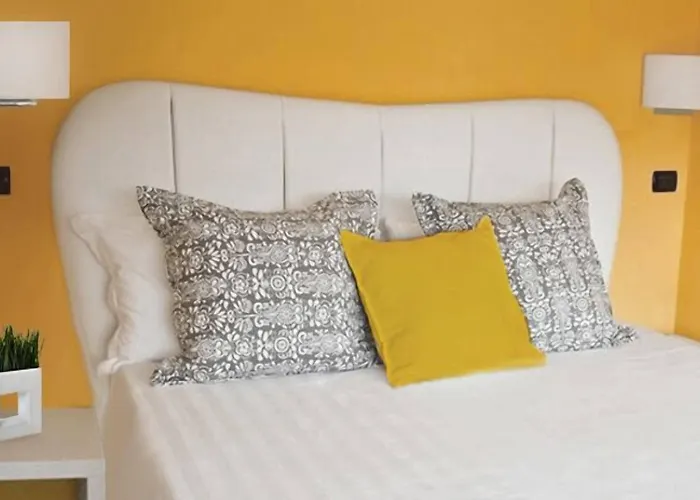 Trevi Lägenhetshotell 2*