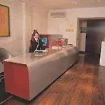 Trevi מלון דירות רומא
